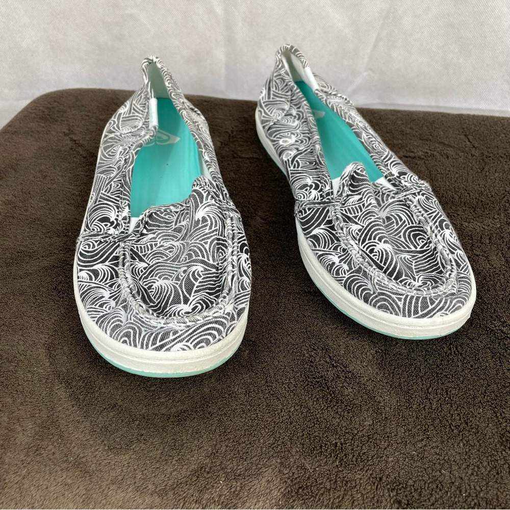 Roxy Lido Pop Pattern Shoes